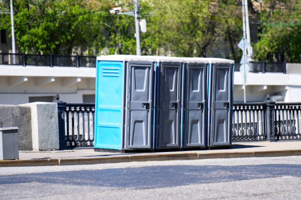 Affordable portable toilet rental in Cascade, IA